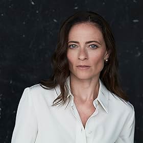 Lara Pulver